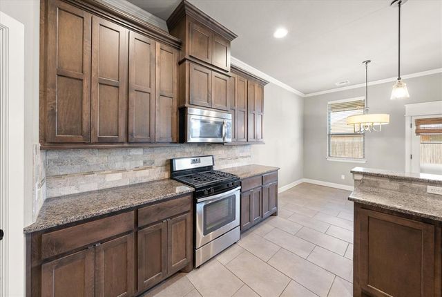 3129 NW 184th Terrace, Edmond, OK 73012