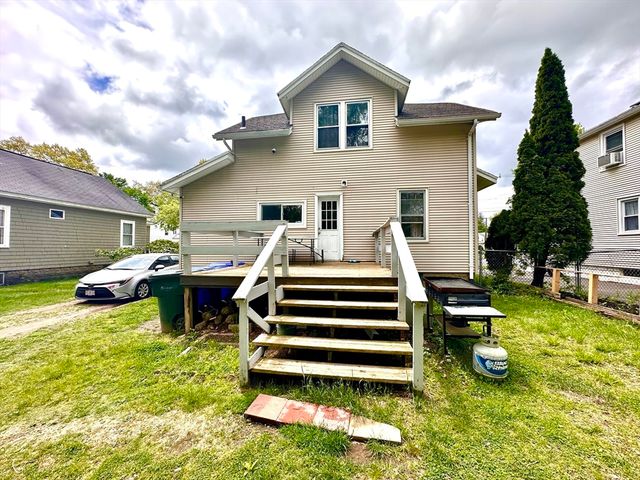 107 Dorset St, Springfield, MA 01108