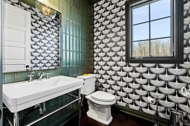 13341 Leesburg Road, Fort Wayne, IN 46818