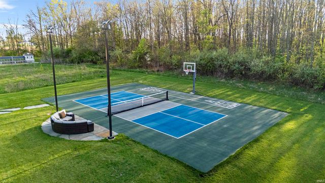 13341 Leesburg Road, Fort Wayne, IN 46818