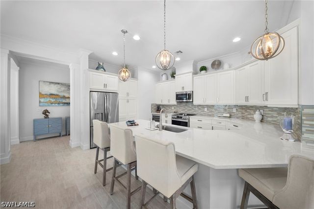 5698 Elbow AVE, Naples, FL 34113