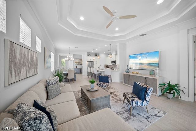 5698 Elbow AVE, Naples, FL 34113
