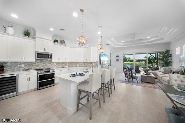 5698 Elbow AVE, Naples, FL 34113