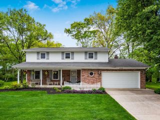 233 Devon Road, Delaware, OH 43015