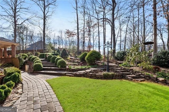 1505 Runnymede Court SW, Lilburn, GA 30047