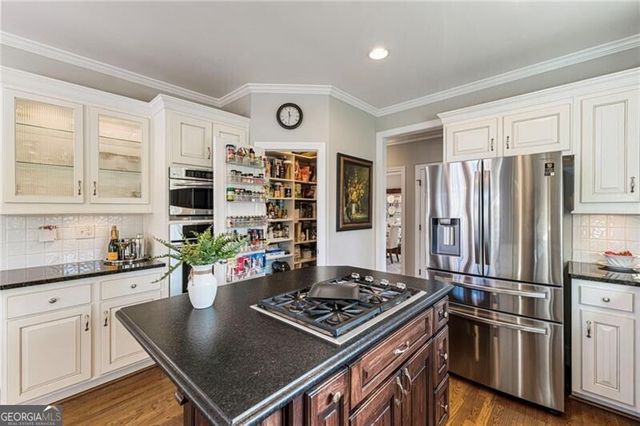 1505 Runnymede Court SW, Lilburn, GA 30047