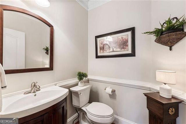 1505 Runnymede Court SW, Lilburn, GA 30047