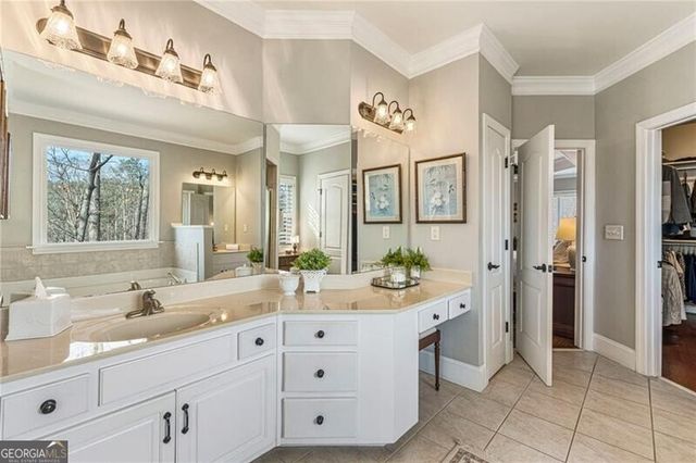 1505 Runnymede Court SW, Lilburn, GA 30047