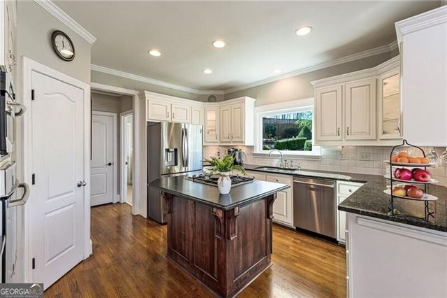 1505 Runnymede Court SW, Lilburn, GA 30047