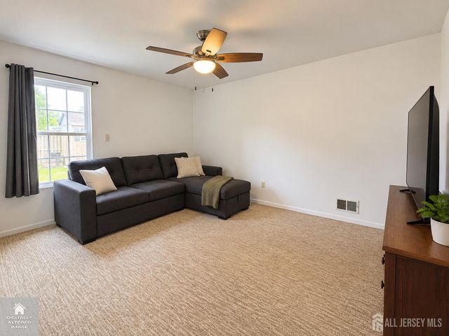 40 Compton Avenue, Hazlet, NJ 07734