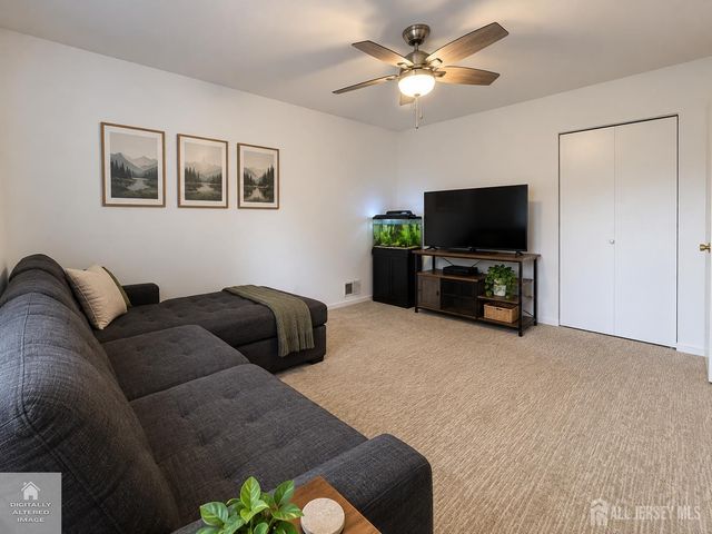 40 Compton Avenue, Hazlet, NJ 07734