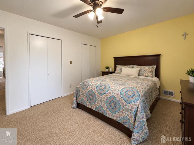 40 Compton Avenue, Hazlet, NJ 07734