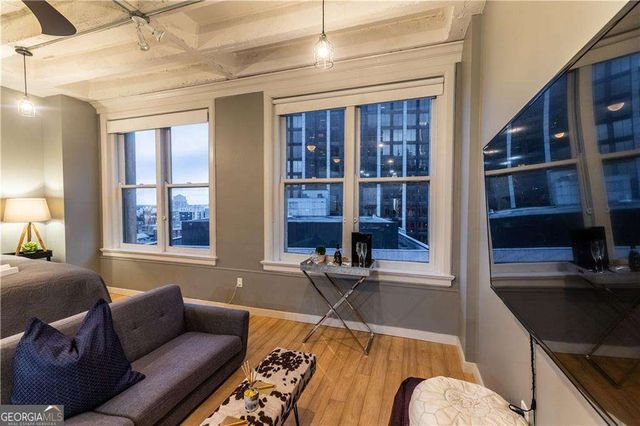 32 Peachtree Street NW 1105, Atlanta, GA 30303