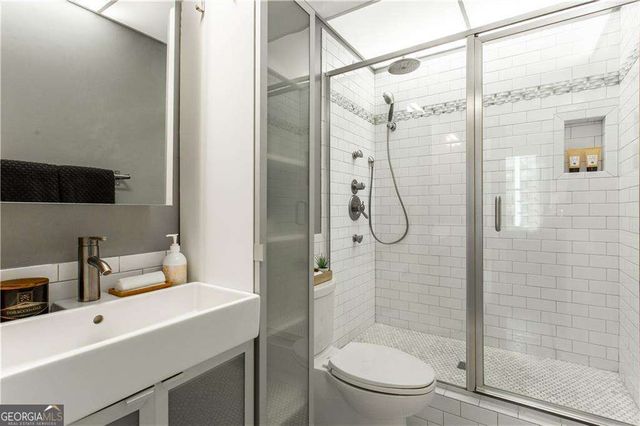 32 Peachtree Street NW 1105, Atlanta, GA 30303