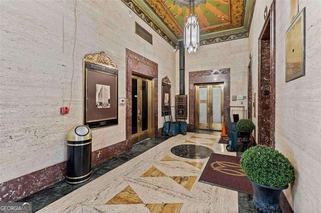 32 Peachtree Street NW 1105, Atlanta, GA 30303