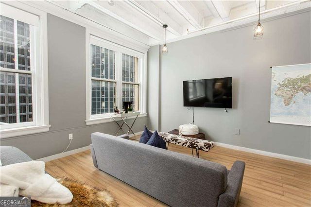 32 Peachtree Street NW 1105, Atlanta, GA 30303