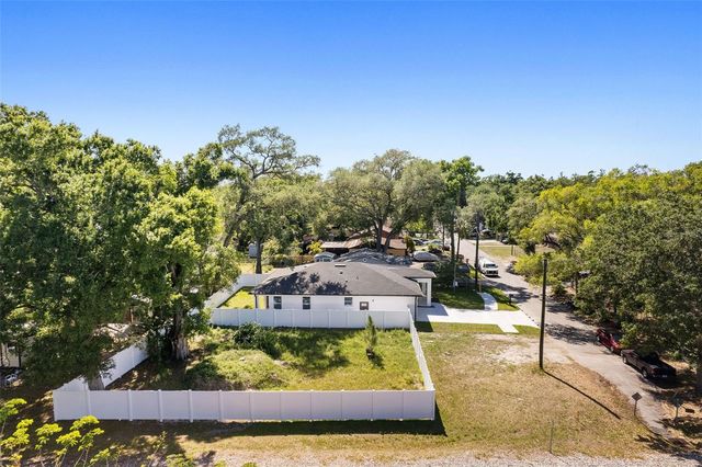 2617 E PALIFOX STREET, Tampa, FL 33610