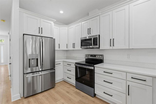 2617 E PALIFOX STREET, Tampa, FL 33610