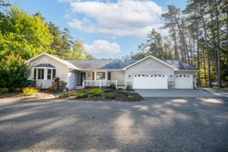 12480 Heintzelman Avenue NE, Cedar Springs, MI 49319