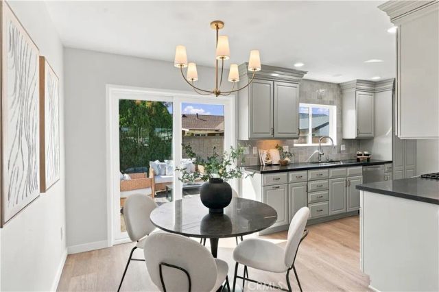 17781 Flintstone Lane, Huntington Beach, CA 92647