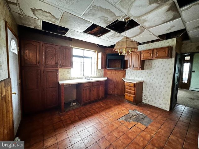 437 E MELROSE ST, Marion Heights, PA 17832
