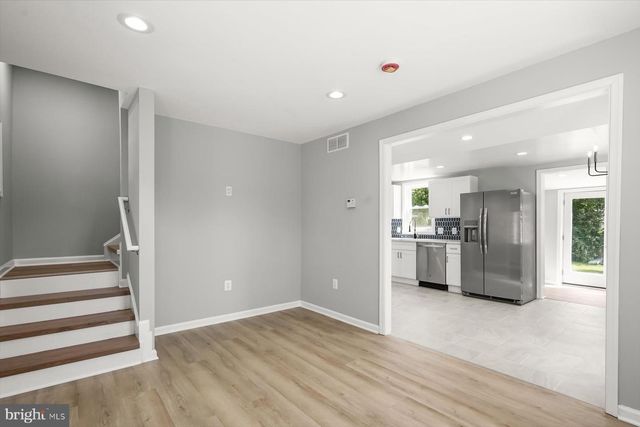 2917 E LEE AVE, Alexandria, VA 22306