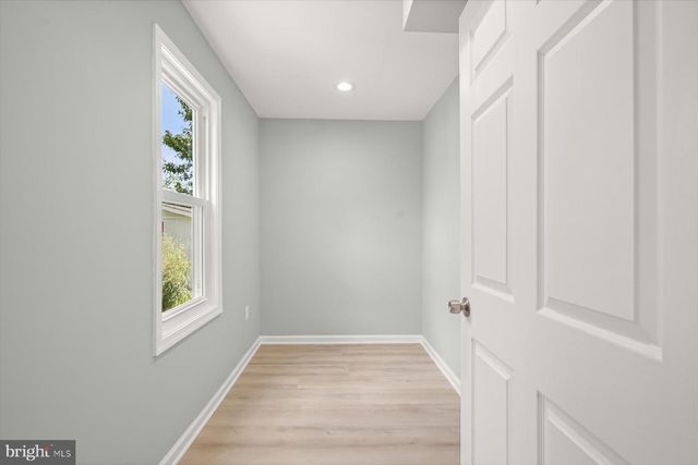 2917 E LEE AVE, Alexandria, VA 22306