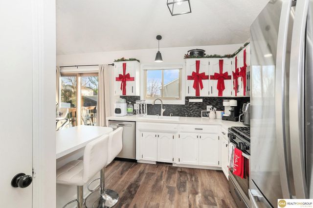 7971 Curtis Avenue, Omaha, NE 68134