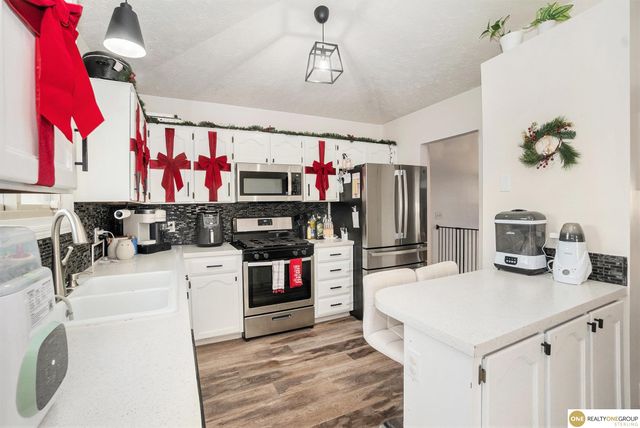 7971 Curtis Avenue, Omaha, NE 68134