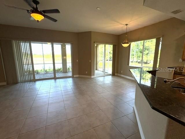 1425 EMERALD DUNES DRIVE 17, Sun City Center, FL 33573