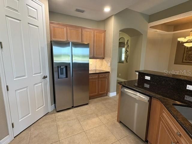 1425 EMERALD DUNES DRIVE 17, Sun City Center, FL 33573