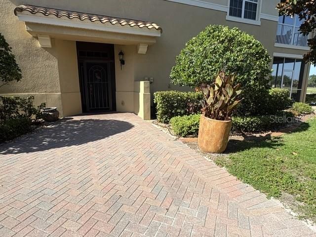 1425 EMERALD DUNES DRIVE 17, Sun City Center, FL 33573