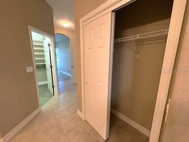 1425 EMERALD DUNES DRIVE 17, Sun City Center, FL 33573