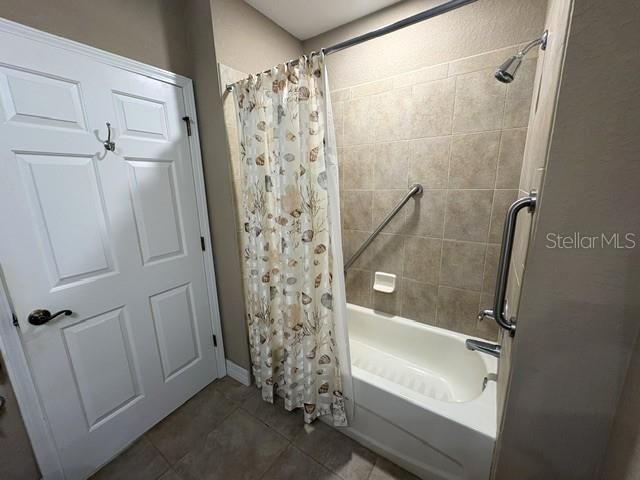 1425 EMERALD DUNES DRIVE 17, Sun City Center, FL 33573