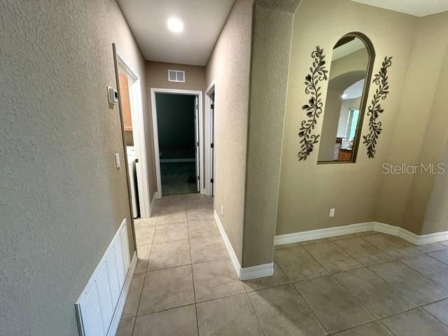 1425 EMERALD DUNES DRIVE 17, Sun City Center, FL 33573