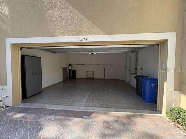 1425 EMERALD DUNES DRIVE 17, Sun City Center, FL 33573