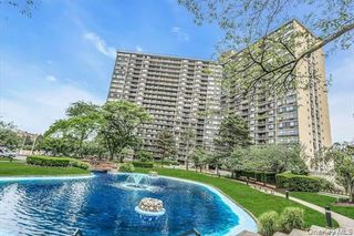 2 BAY CLUB DRIVE 7Y, Bayside, NY 11360