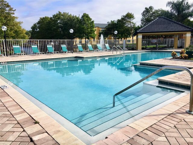 4572 COMMANDER DRIVE 1226, Orlando, FL 32822
