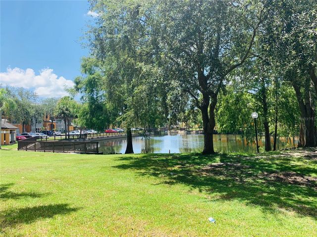 4572 COMMANDER DRIVE 1226, Orlando, FL 32822
