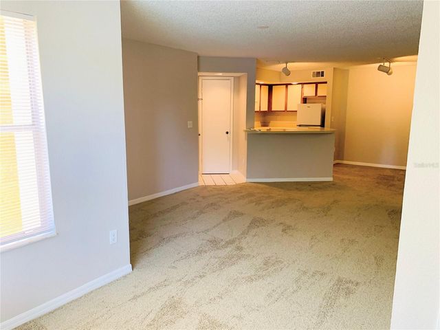 4572 COMMANDER DRIVE 1226, Orlando, FL 32822
