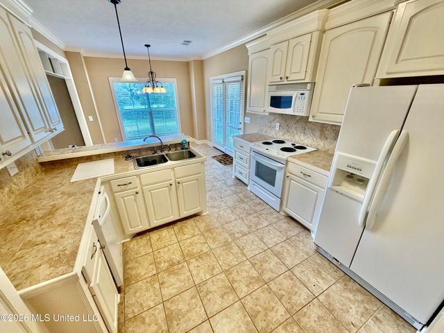 307 Springhill Point, Brandon, MS 39047