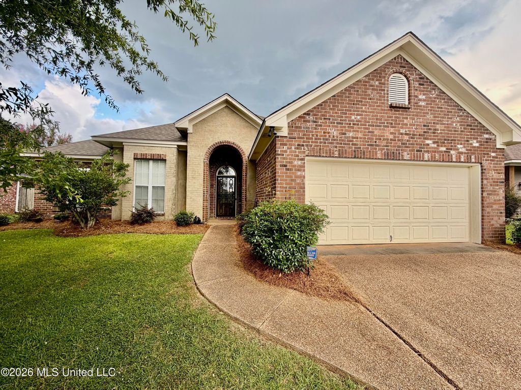 307 Springhill Point, Brandon, MS 39047