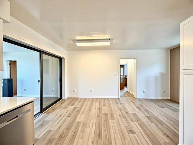 5235 SE 107TH STREET, Belleview, FL 34420