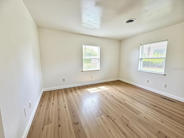 5235 SE 107TH STREET, Belleview, FL 34420