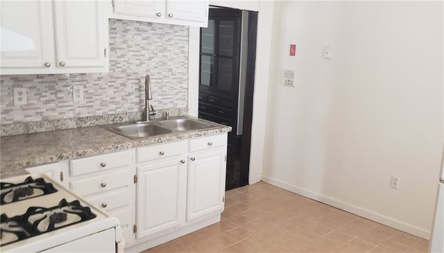 404 Carrington Avenue, Woonsocket, RI 02895