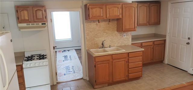 404 Carrington Avenue, Woonsocket, RI 02895