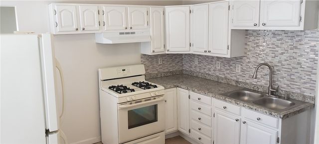 404 Carrington Avenue, Woonsocket, RI 02895