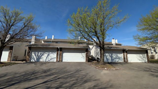 636 Pintail Street, Deerfield, IL 60015