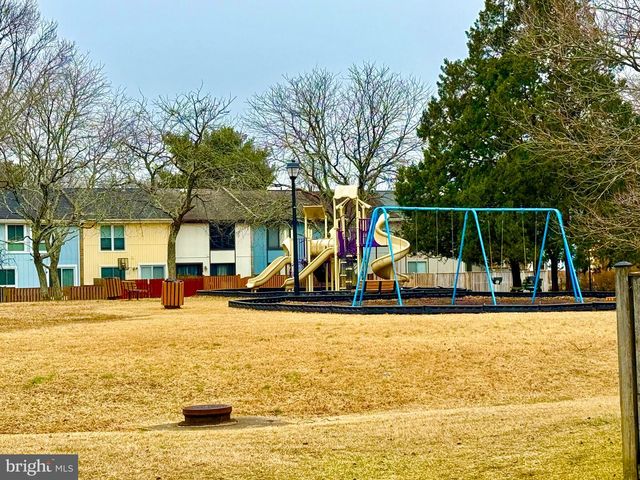 1910 SEVEN OAKS, Crofton, MD 21114