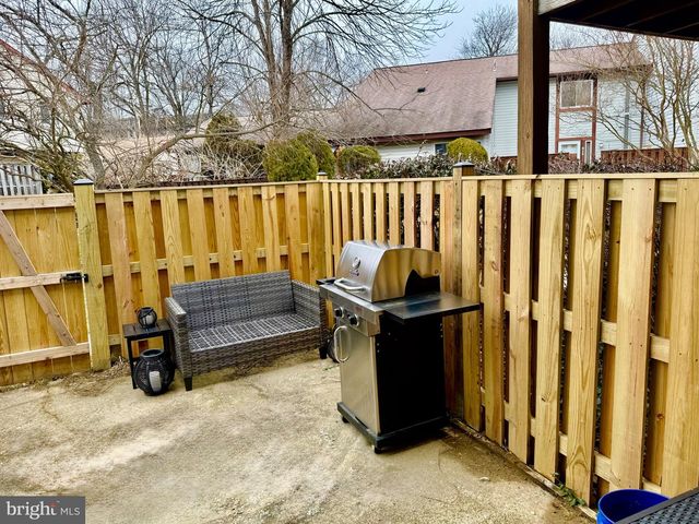 1910 SEVEN OAKS, Crofton, MD 21114